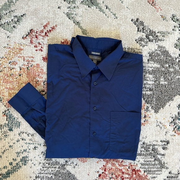 Nexus Apparel Men’s Button Up Dress Shirt Size XL Wrinkle Resistant
VGUC - Picture 7 of 9